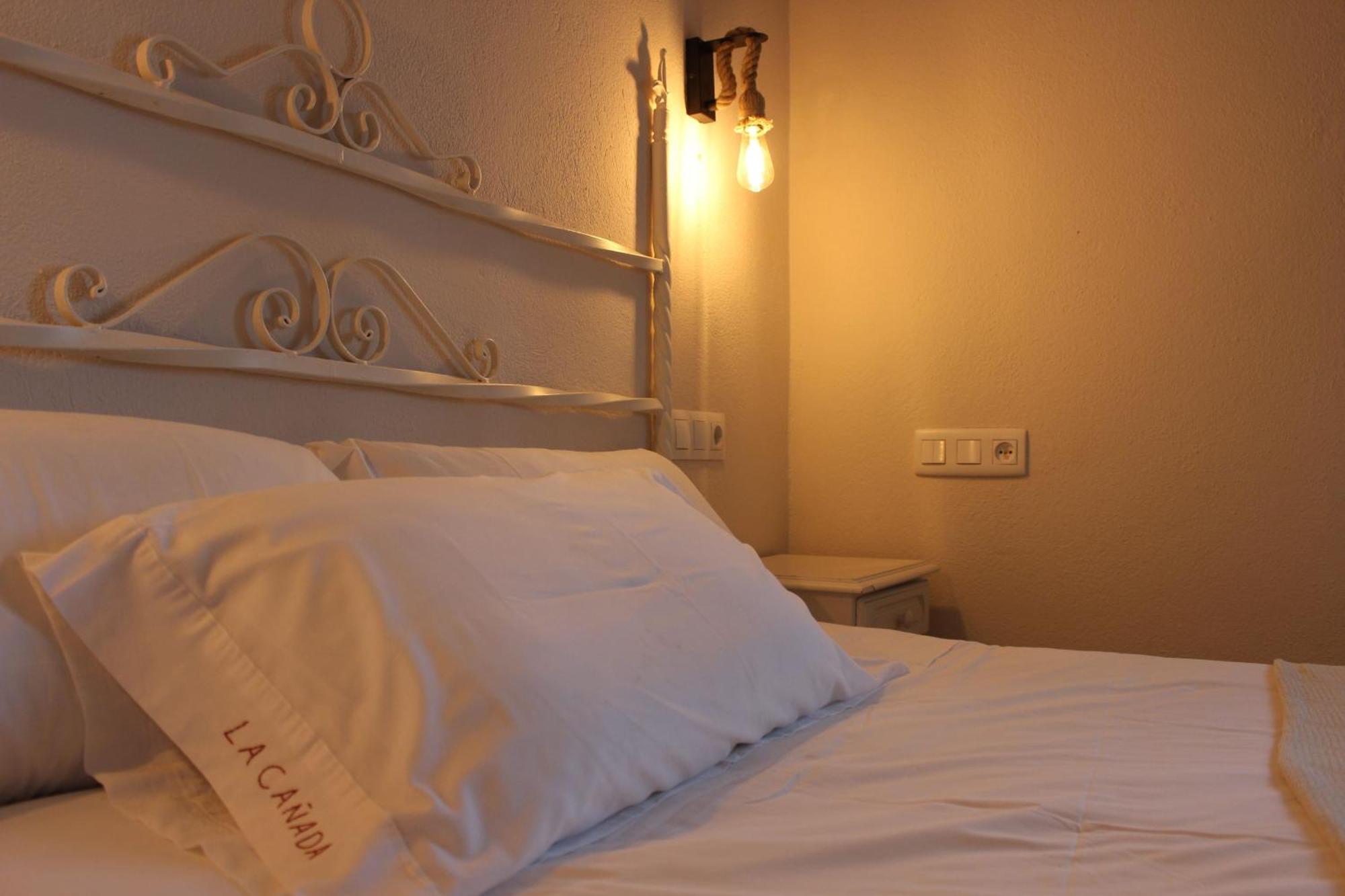 Apartamentos De Astroturismo La Canada Torrejón el Rubio Extérieur photo